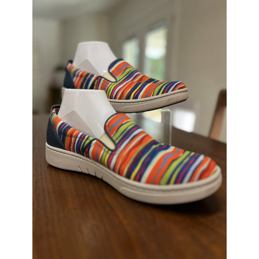 Dansco Belle Rainbow Fabric Women’s Slip On Sneaker Size 11