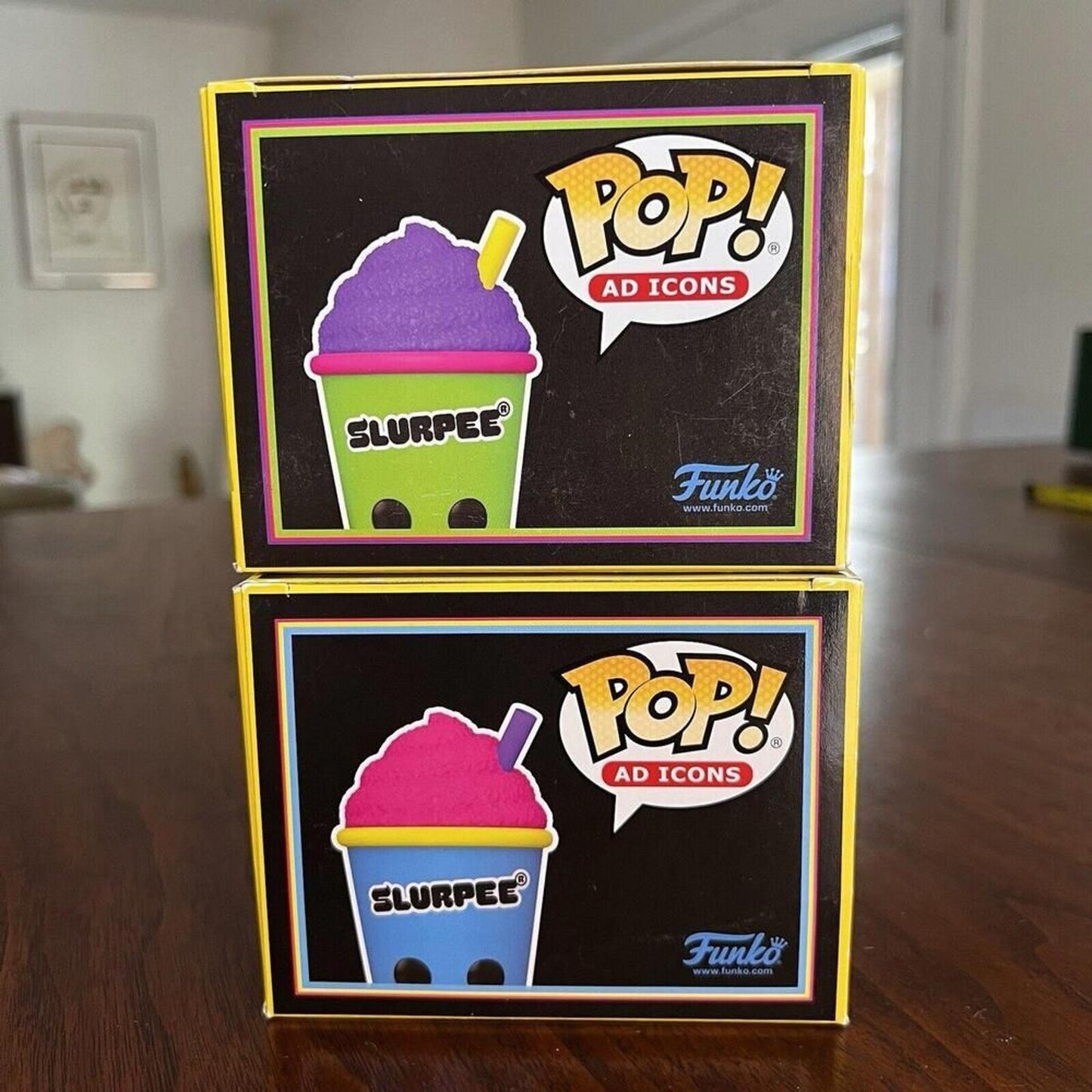 Funko Pop 7-Eleven Blacklight Slurpee 193 & 194 Ad Icon Exclusive Collectible
