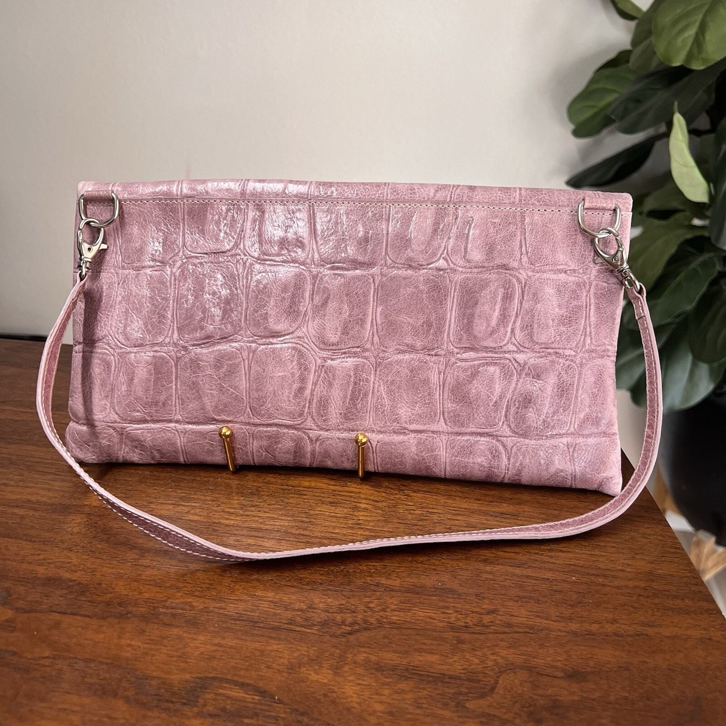 Vtg Gianni Chiarini Pink Italian Leather Pochette Designer Shoulder Bag Purse
