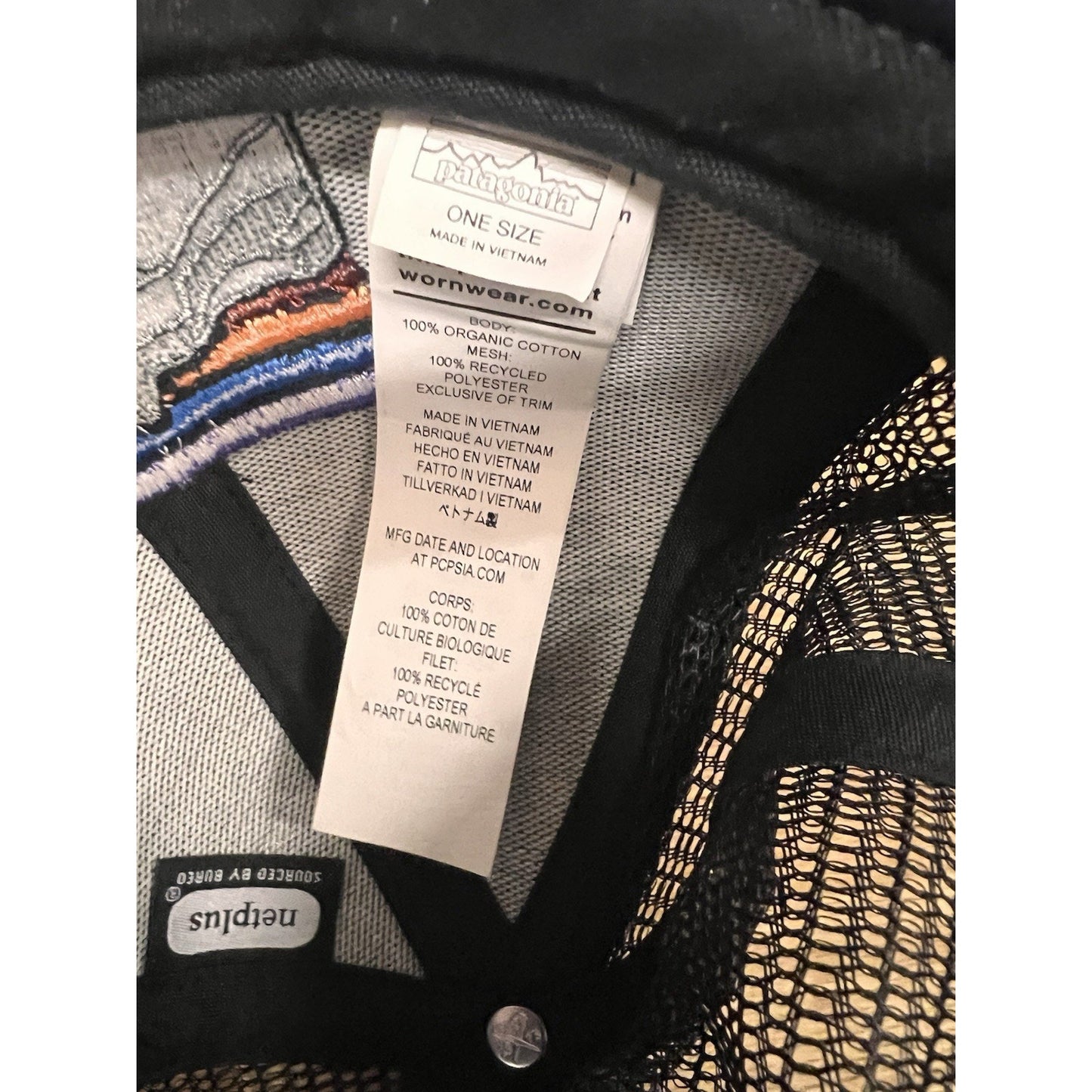 Patagonia Hat Cap Snap Back Black Trucker Mesh Patch Embroidered Mountain Mens