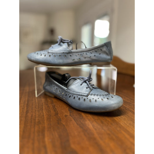 Born Women's Size 6 Shoes Blue Leather Comfort Slip On Loafer
