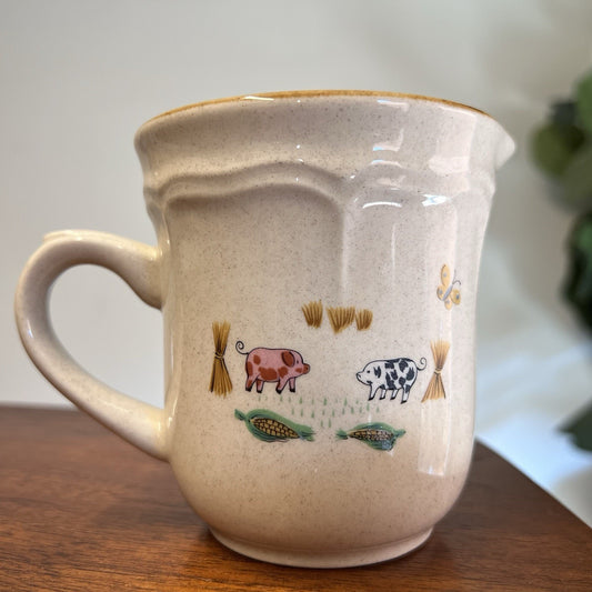 International Heartland Stoneware Creamer Farmhouse Cottagecore Granny Rustic
