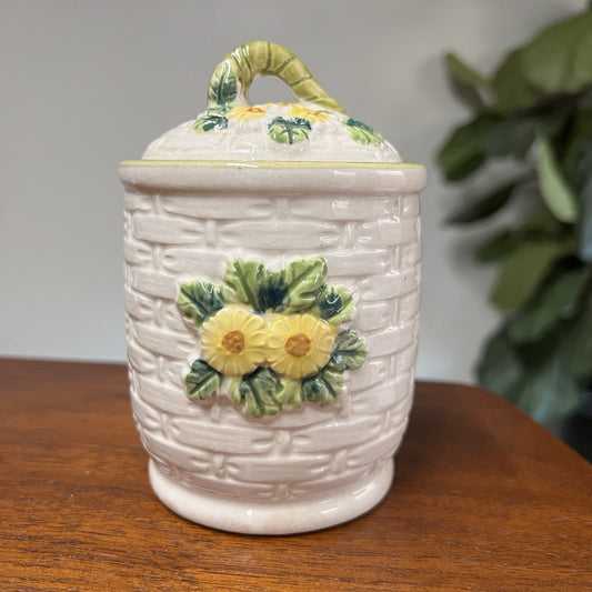 Vintage Daisy Basket Weave Canister Ceramic MCM Cottagecore Farmhouse Prairie 5”