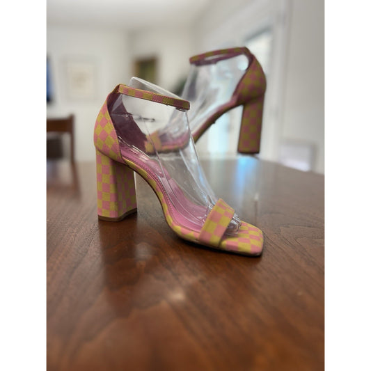 Gianni Bini Maileigh Sandals Heels Women’s Size 7 Checkered Pink & Yellow