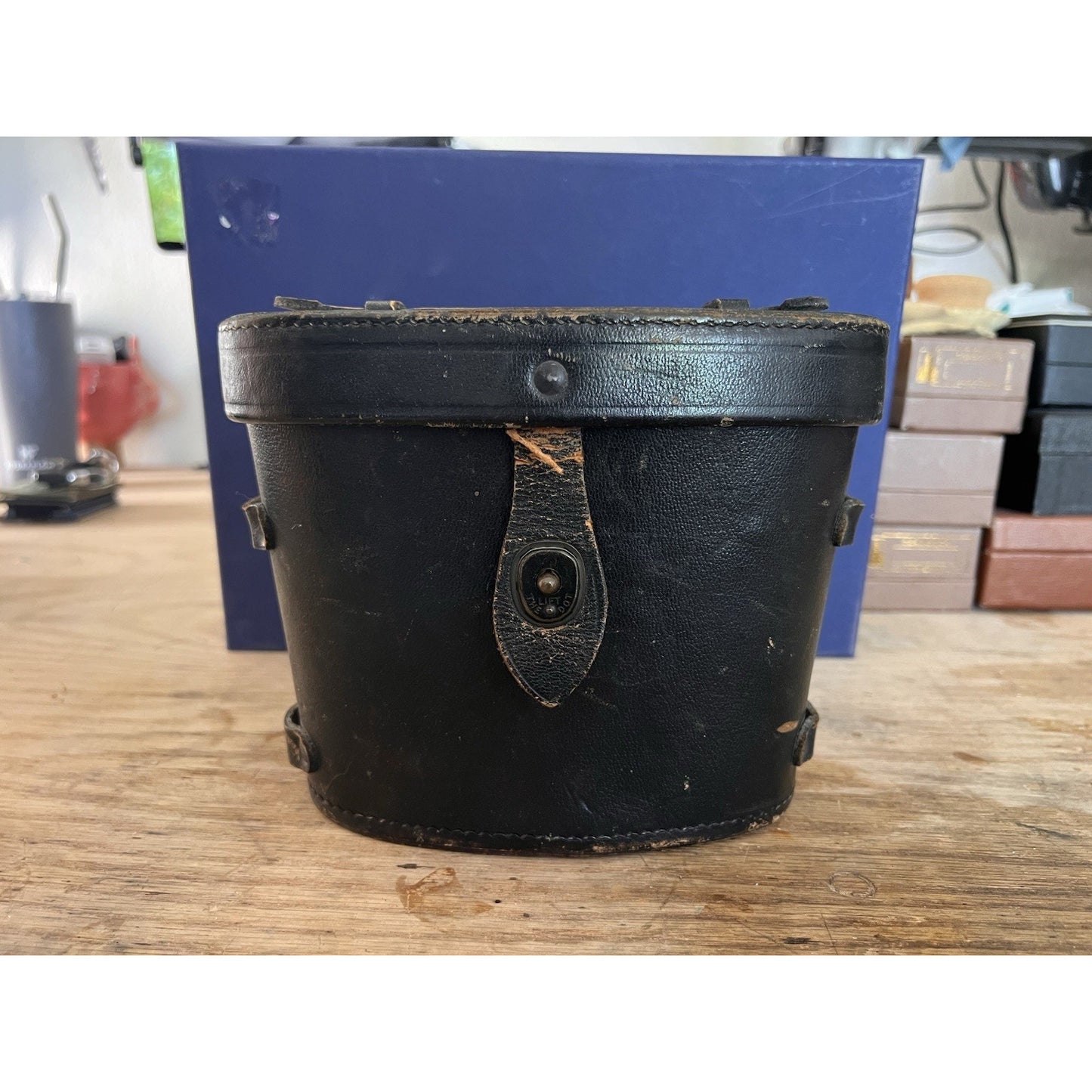 U.S. Navy BUSHIPS MK XXXIII MOD.0. UNIVERSAL CAMERA CORP 1943 WITH CASE