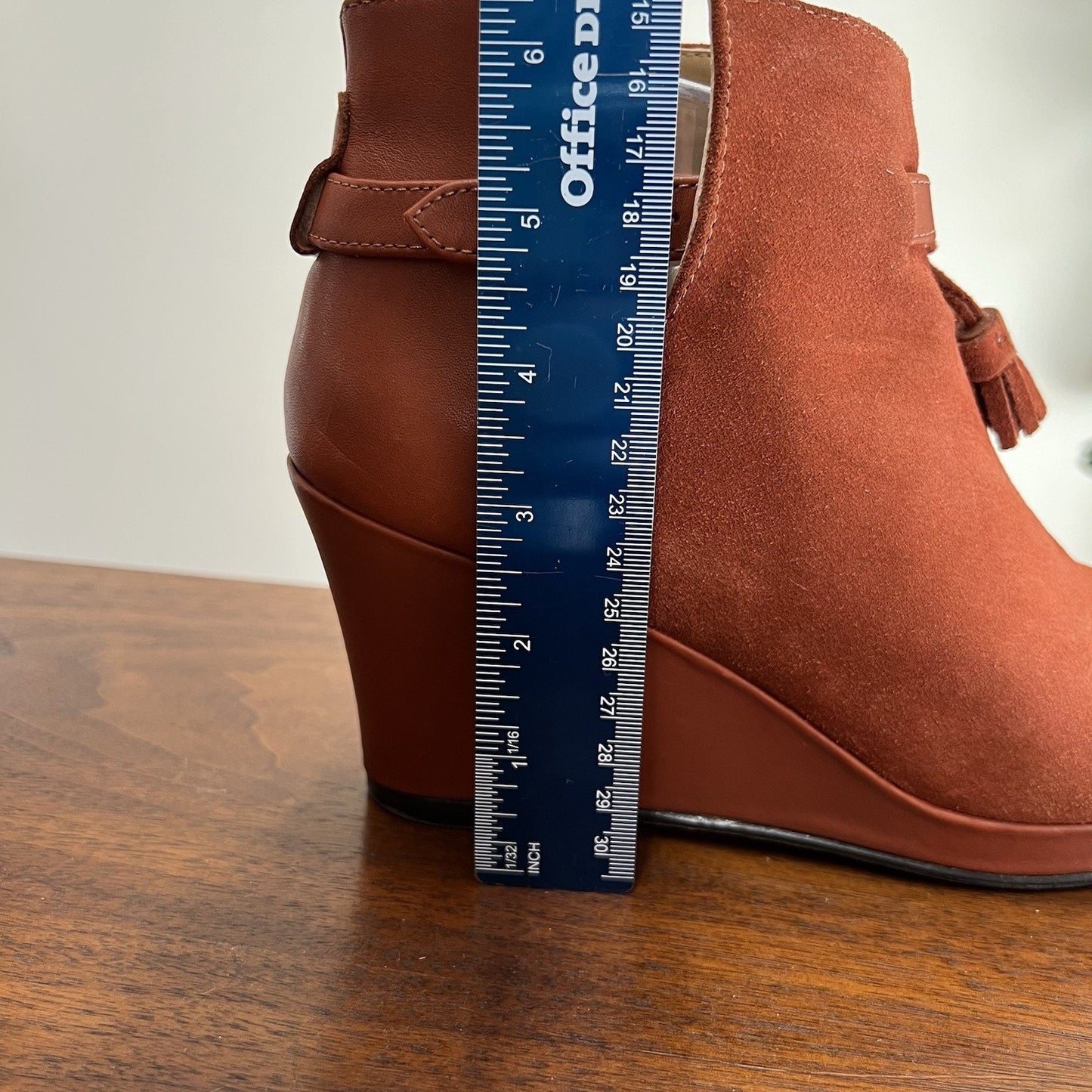 Wolverine Samantha Pleet 8B Suede Wedge Bootie 1000 Mile Leather Tassle