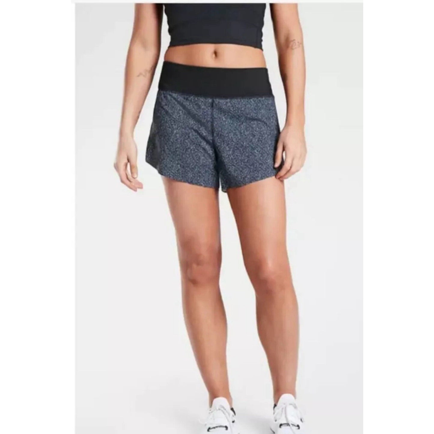 XS Athleta “Run With It” 3” Inseam Shorts Running Black Grey Pull-On Zip Pocket