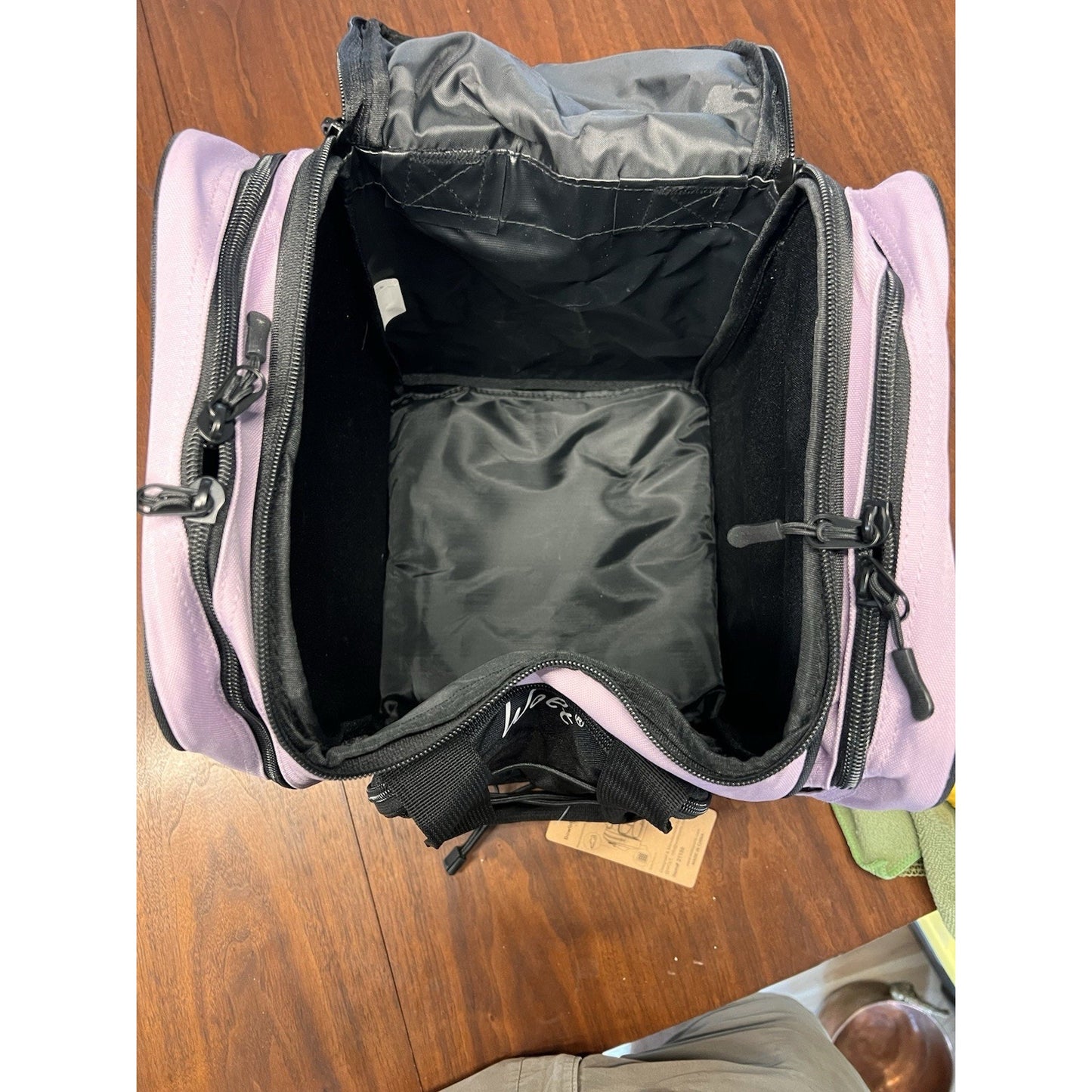 NWT WOLT Iight Pink 4 Pocket Single Ball Bowling Bag