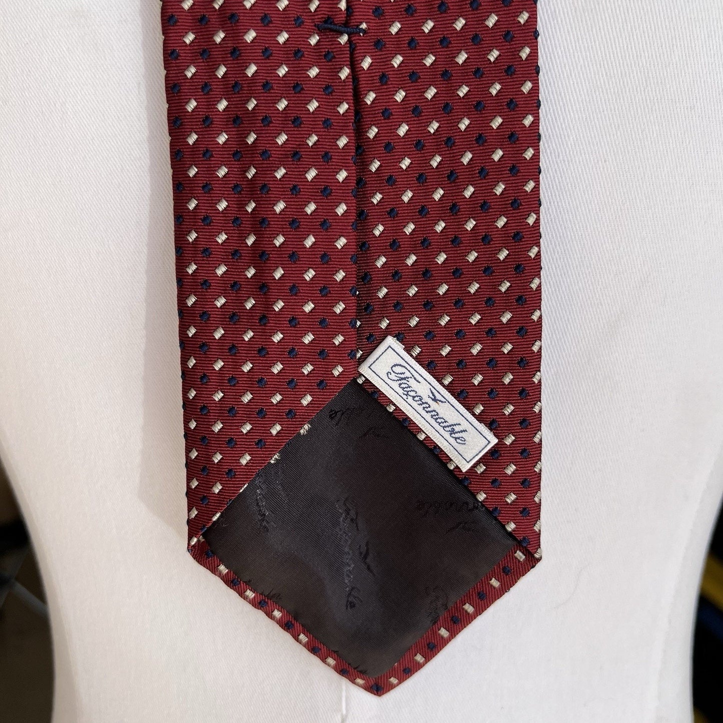 Faconnable Foulard Navy Red Hand Made 100% Silk Italian Neck Tie 60x3.75 Necktie