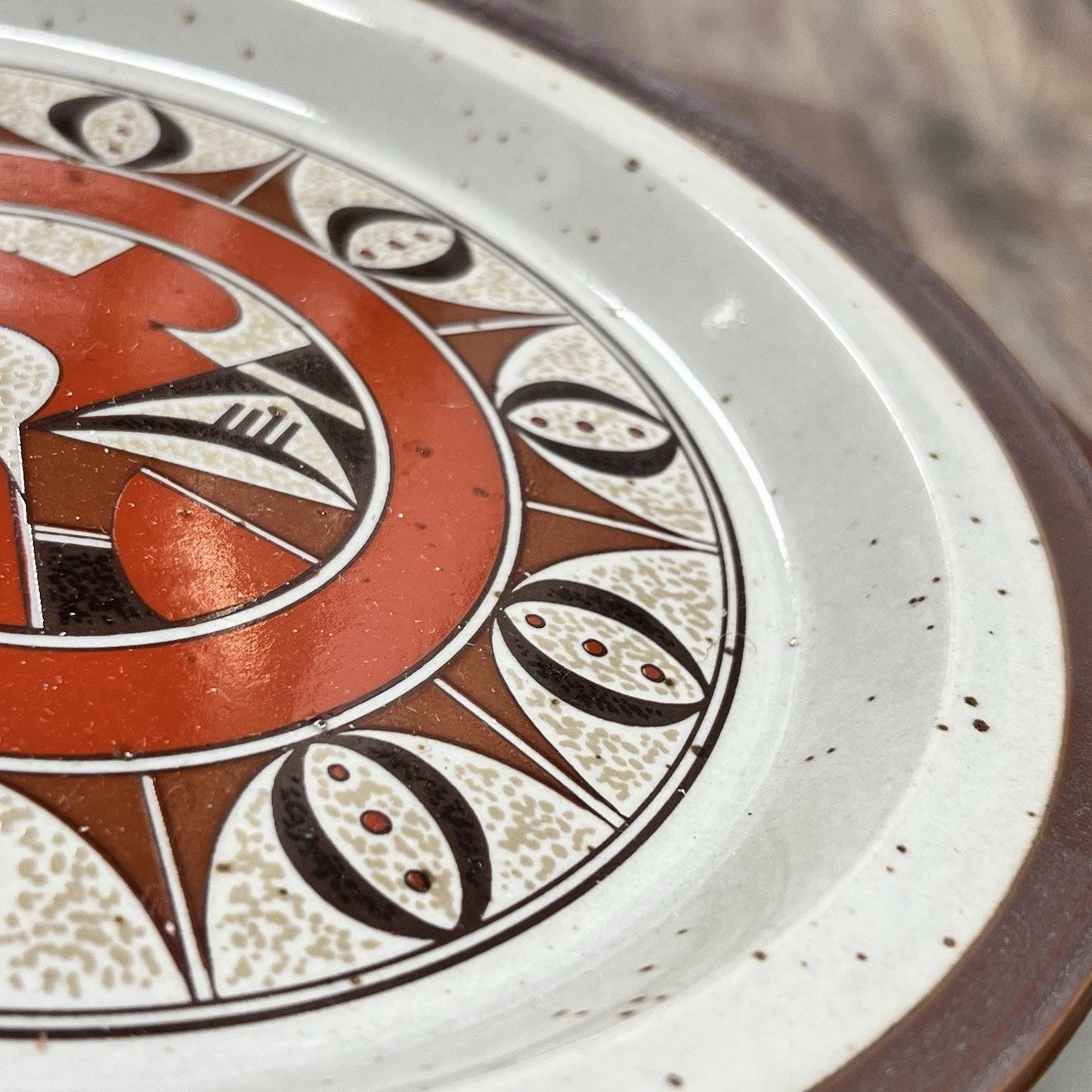 Takahashi Stoneware 4 Dinner 4 Salad Plates Tribal Native American Southwestern
