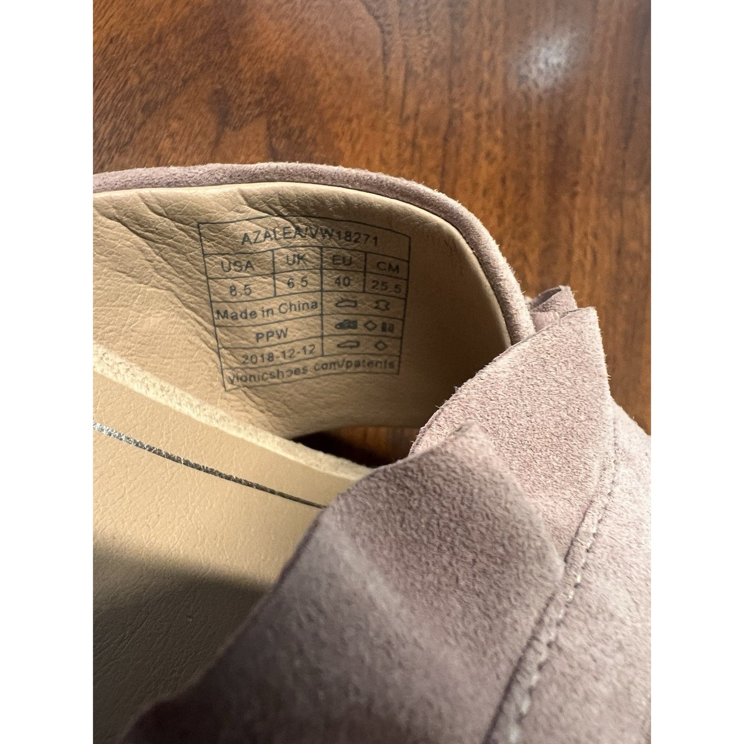 Vionic Azalea Women's Suede Ruffled Slip On Sandal - Mauve - Size 8.5