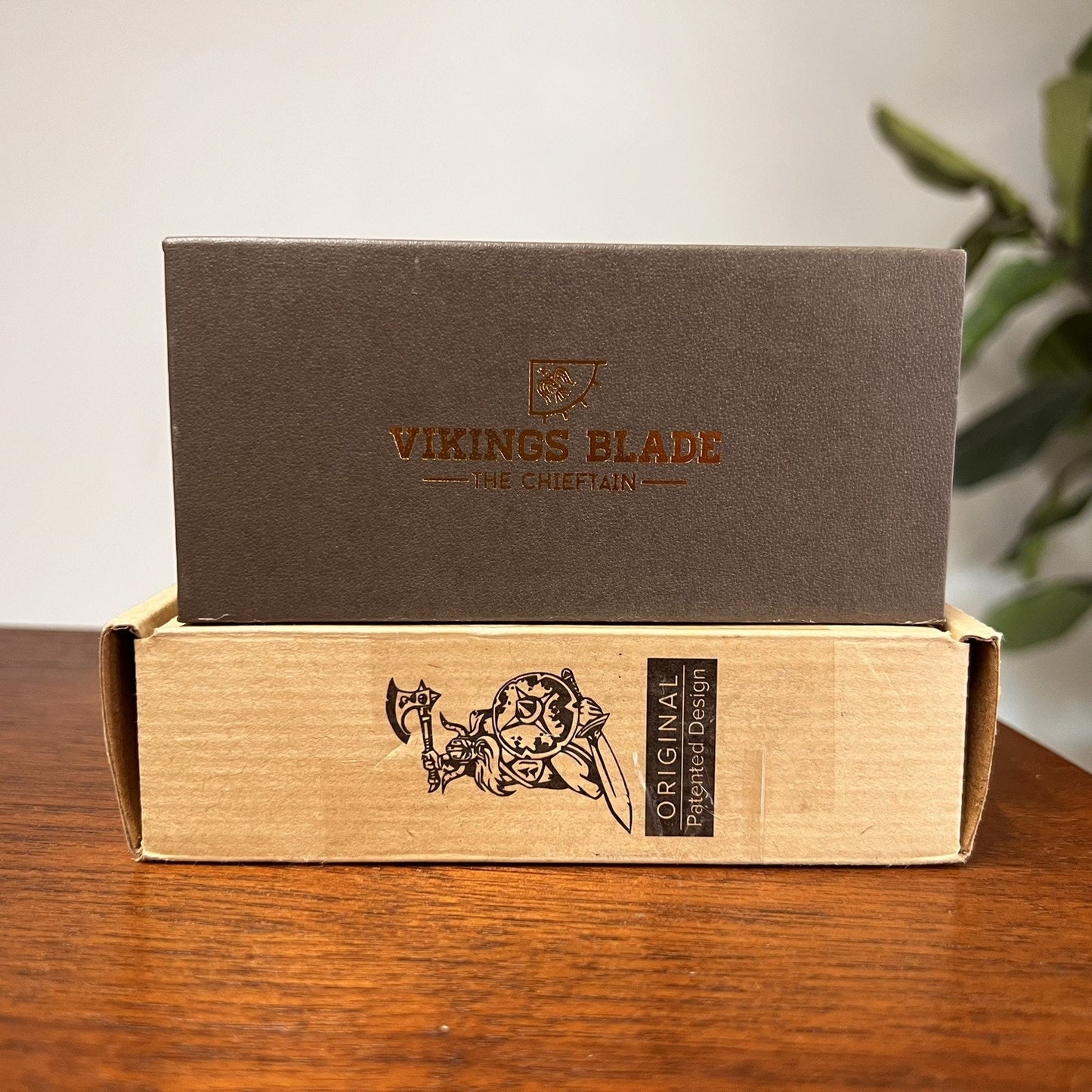 Vikings Blade “The Chieftain” Luxury Double Edge Safety Razor, Case & Blades