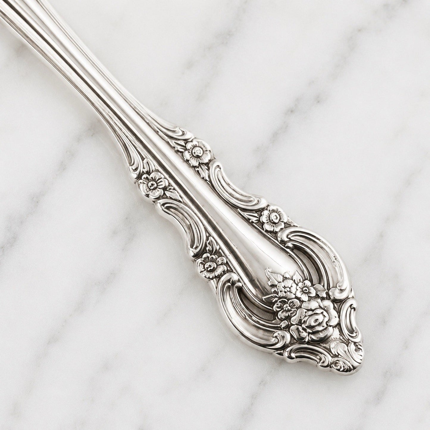 8 x Oneida SILVER ARTISTRY 7.5” Dinner Forks Silverplate Silverware Flatware