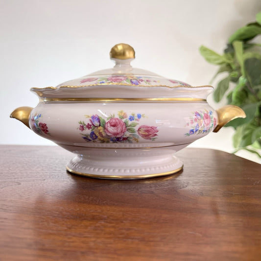 Castleton Rose Bone China Covered Vegetable Soup Serving Bowl Lid Romantic *READ