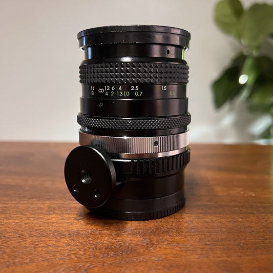 Quantaray 1:28 f/2.8 28mm Multi Coated SLR Camera Lens Mount
