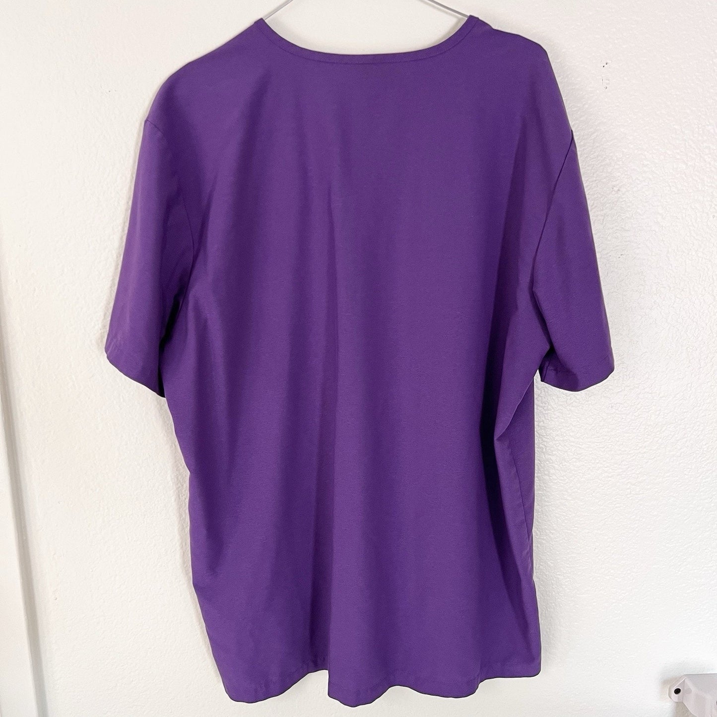 Figs XL Leon Three Pocket Men’s Scrub Top Ultra Violet Purple FM1500 PO 1651