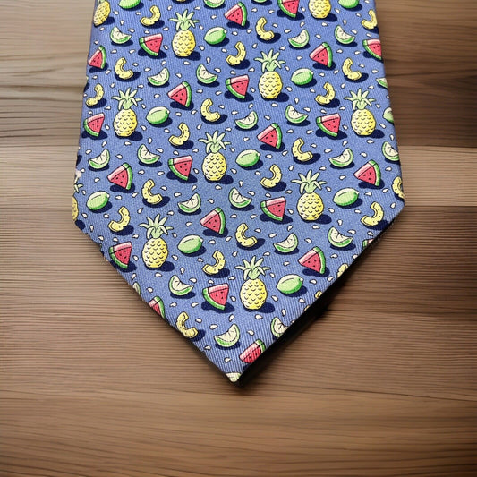 VINEYARD VINES 100% Silk Handmade in USA Necktie “Passion Fruits” Summer Preppy
