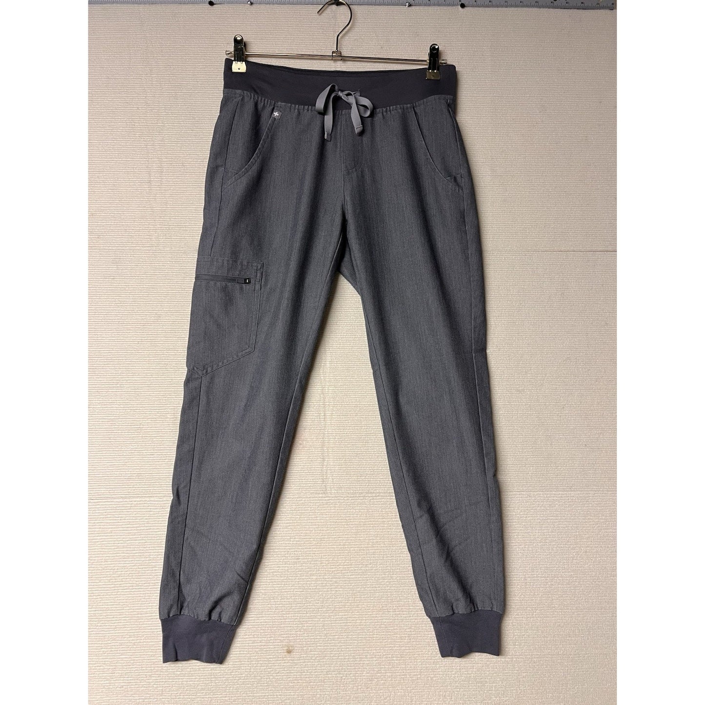 FIGS Zamora 2.0 Jogger Scrub Pants in Graphite Size XS