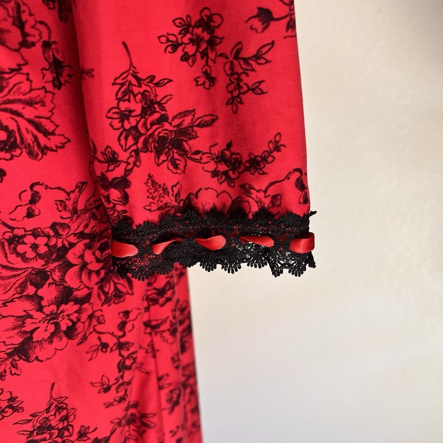 California Dynasty M/L Vintage Lace Red Floral Robe Kimono Belt Romantic Sexy