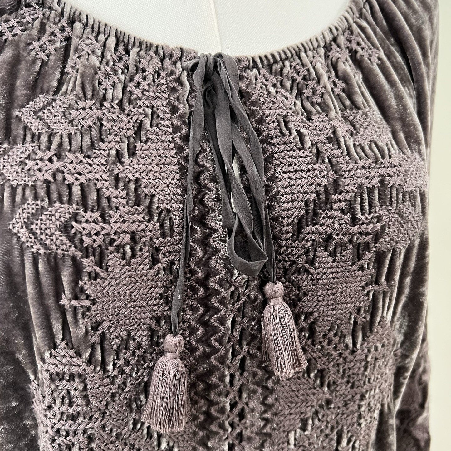Johnny Was (S) Grey Velvet Peasant Blouse Silk Blend Tunic Top Gray Boho Tassle