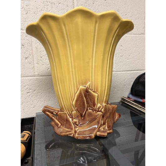 Nelson McCoy Pottery Mid-Century Modern 14.5" Yellow Tall Fan Vase Marked No. 89