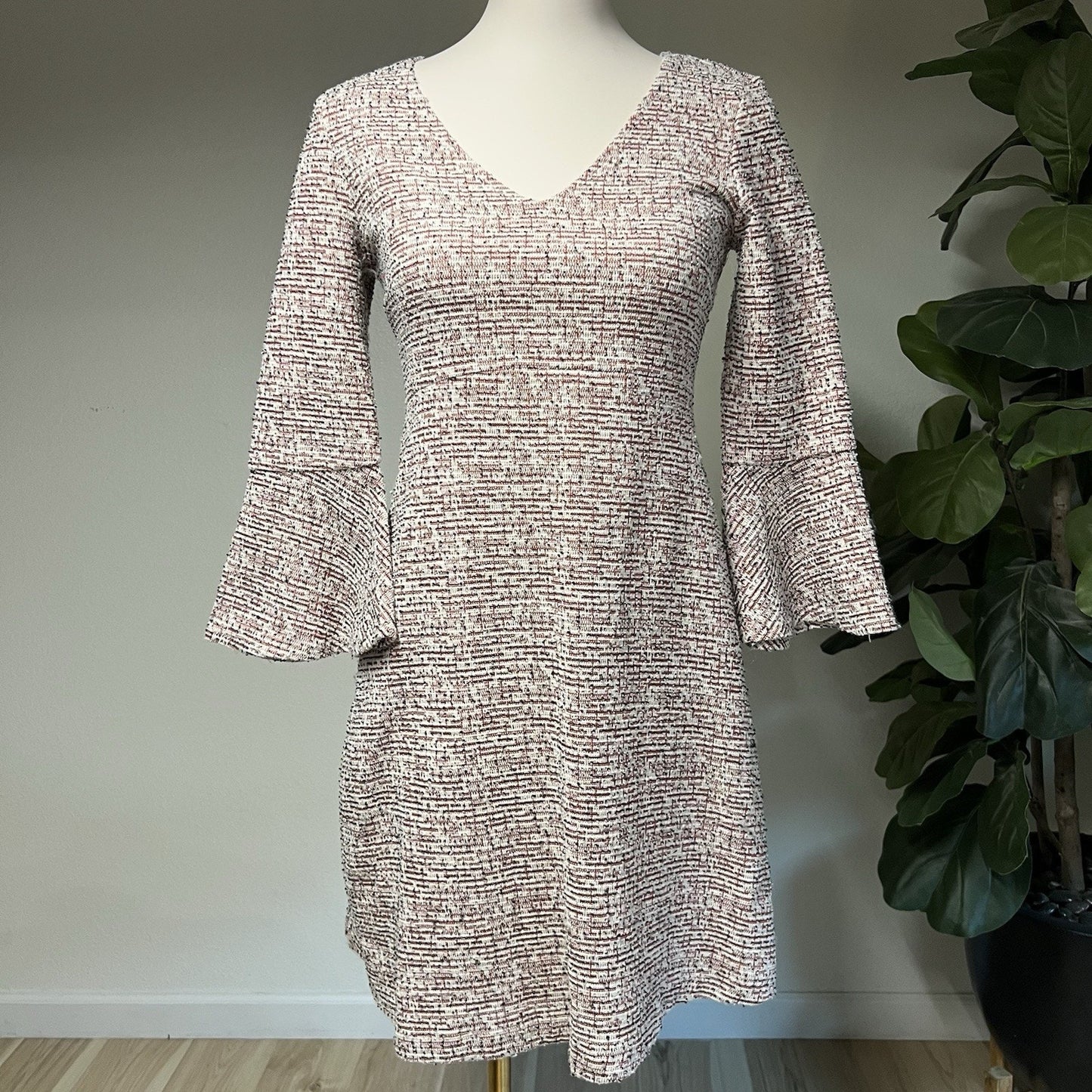 Maeve Anthropologie Dress Tweed Susie Swing Dress XS Ivory Red Bell Sleeve Boho