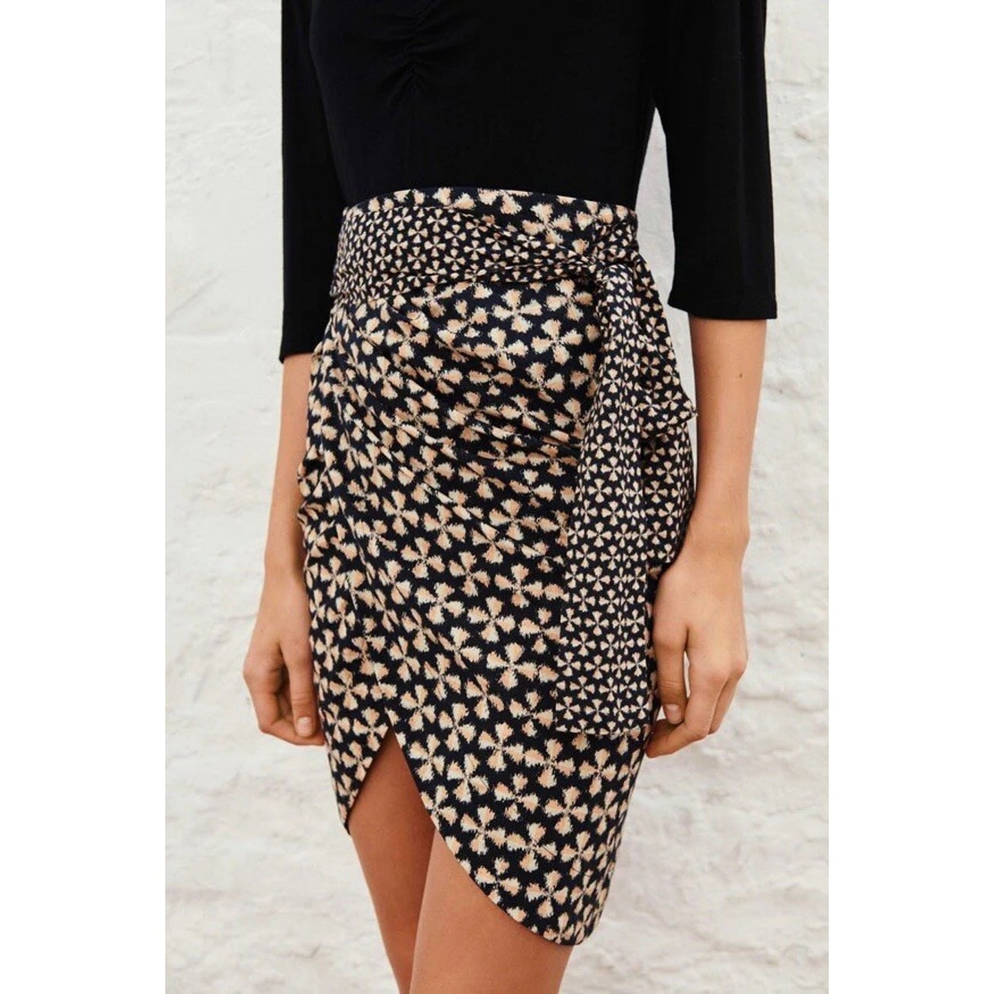 NWT Ba&sh Wrap Midi XS Draped Skirt Sz 0 Abstract Geometric Designer Tulip Hem