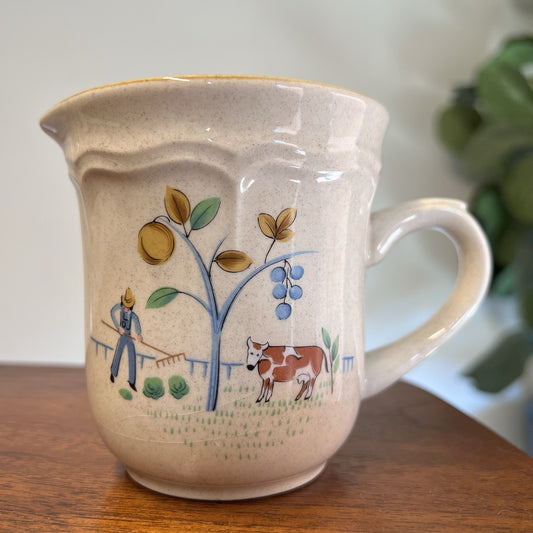 International Heartland Stoneware Creamer Farmhouse Cottagecore Granny Rustic