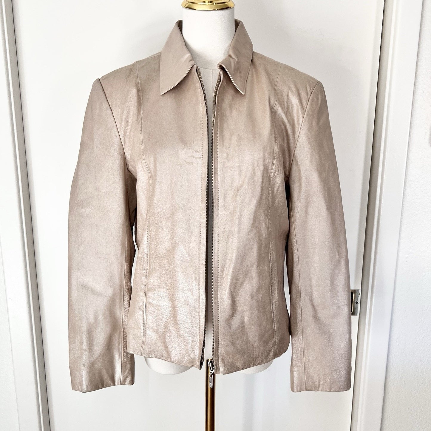 Adler Collection Women (M) Metallic Beige Leather Jacket 90s Y2K Vintage Classic