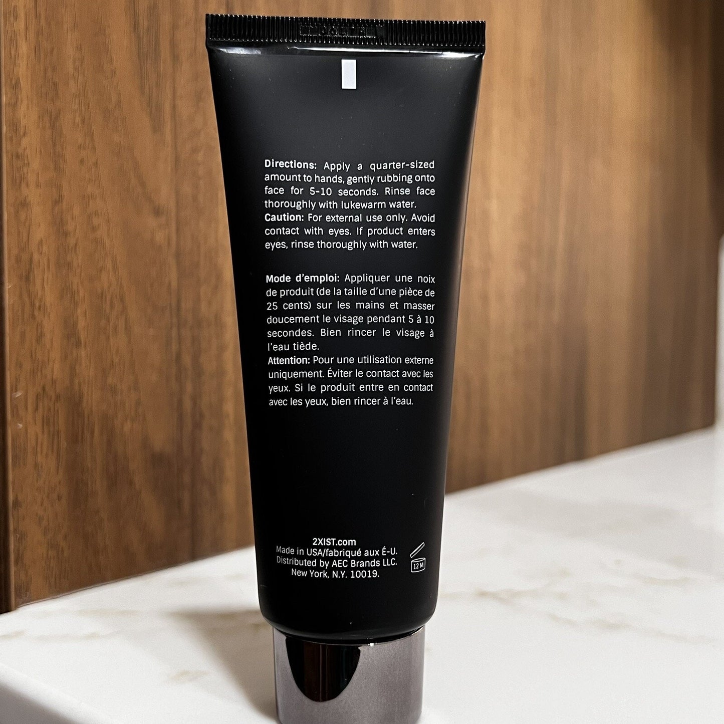 NIB 2(X)IST Exfoliating Facial Scrub for Men Clean Resurface Brighten Stocking