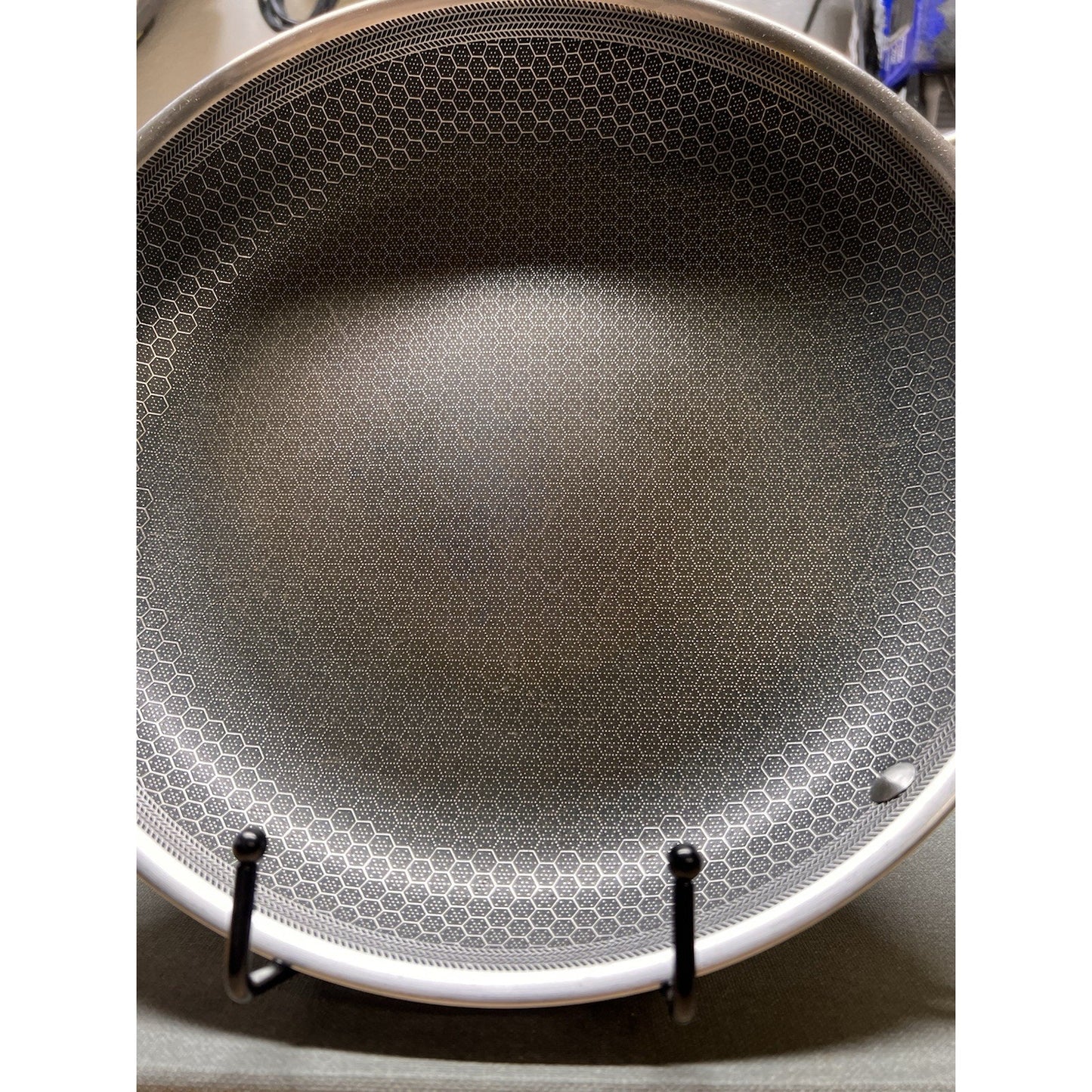 HexClad Hybrid Stainless Steel 6 Piece Frying Pan Set with Lids - 8, 10, 12 in