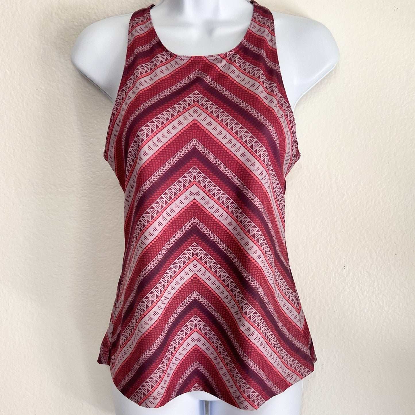 prAna XS Boost High Neck Racerback Sleeveless Top Womens Pink Purple Geometric