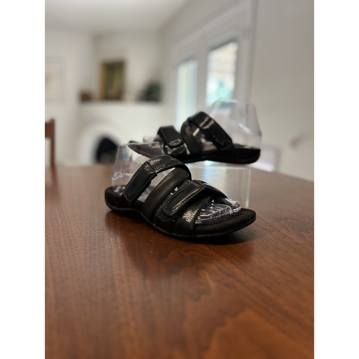 Vionic Hadlie Black Slide Sandals Women’s Size 6 Arch Support Adjustable Straps