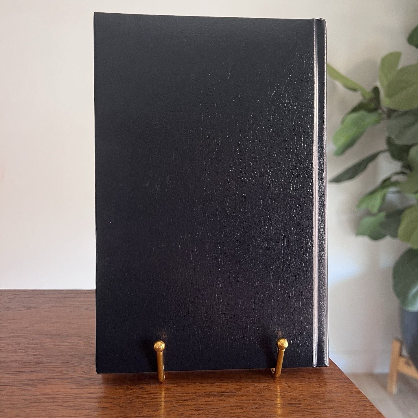 RARE Agatha Christie Mystery Collection “Destination Unknown” Bantam Leatherette