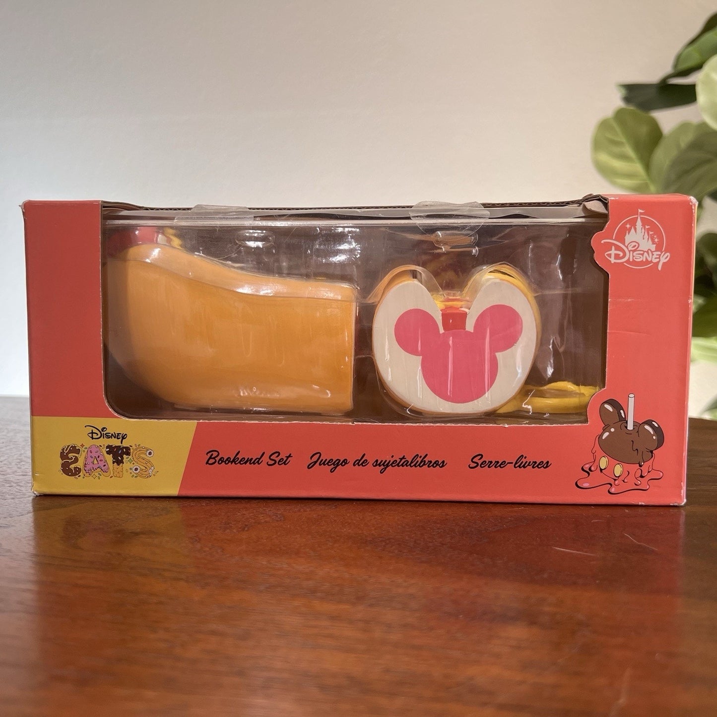 NEW 2024 Disney Parks Eats Snacks Hotdog Bookend Set Mickey Mouse Foodie Kitsch