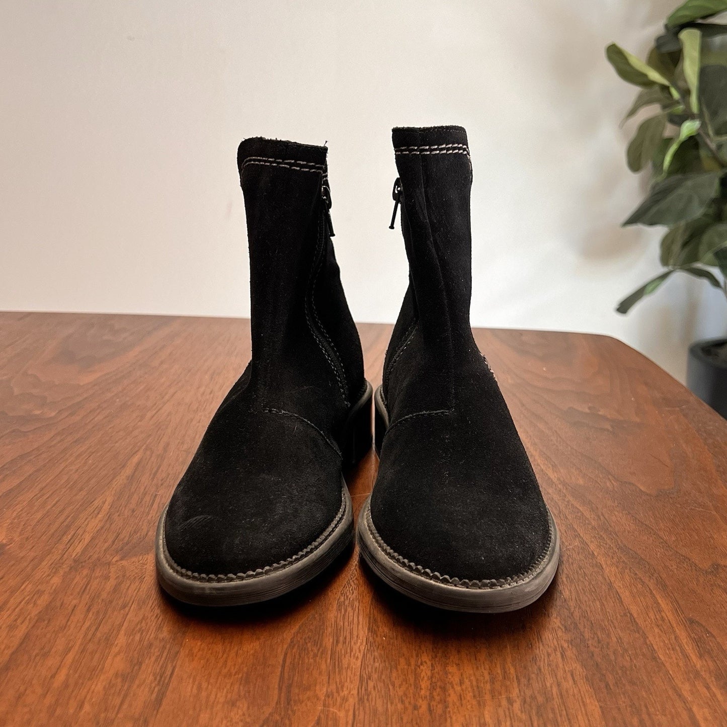 Clarks Maye 5M Zip Black Suede Mid-Calf Boots Block Heel Designer Cowgirl Bootie