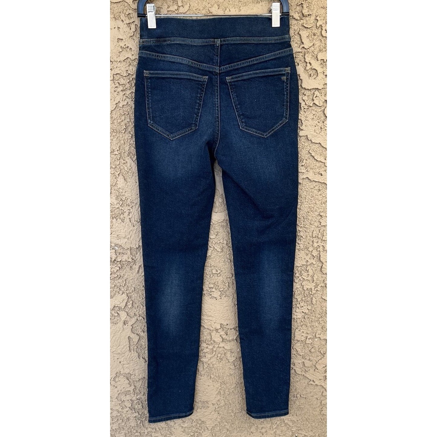 NWT Madewell Sz 25 Pull On Skinny Leg Jean MD723 Stretch High Rise Dark Shaping