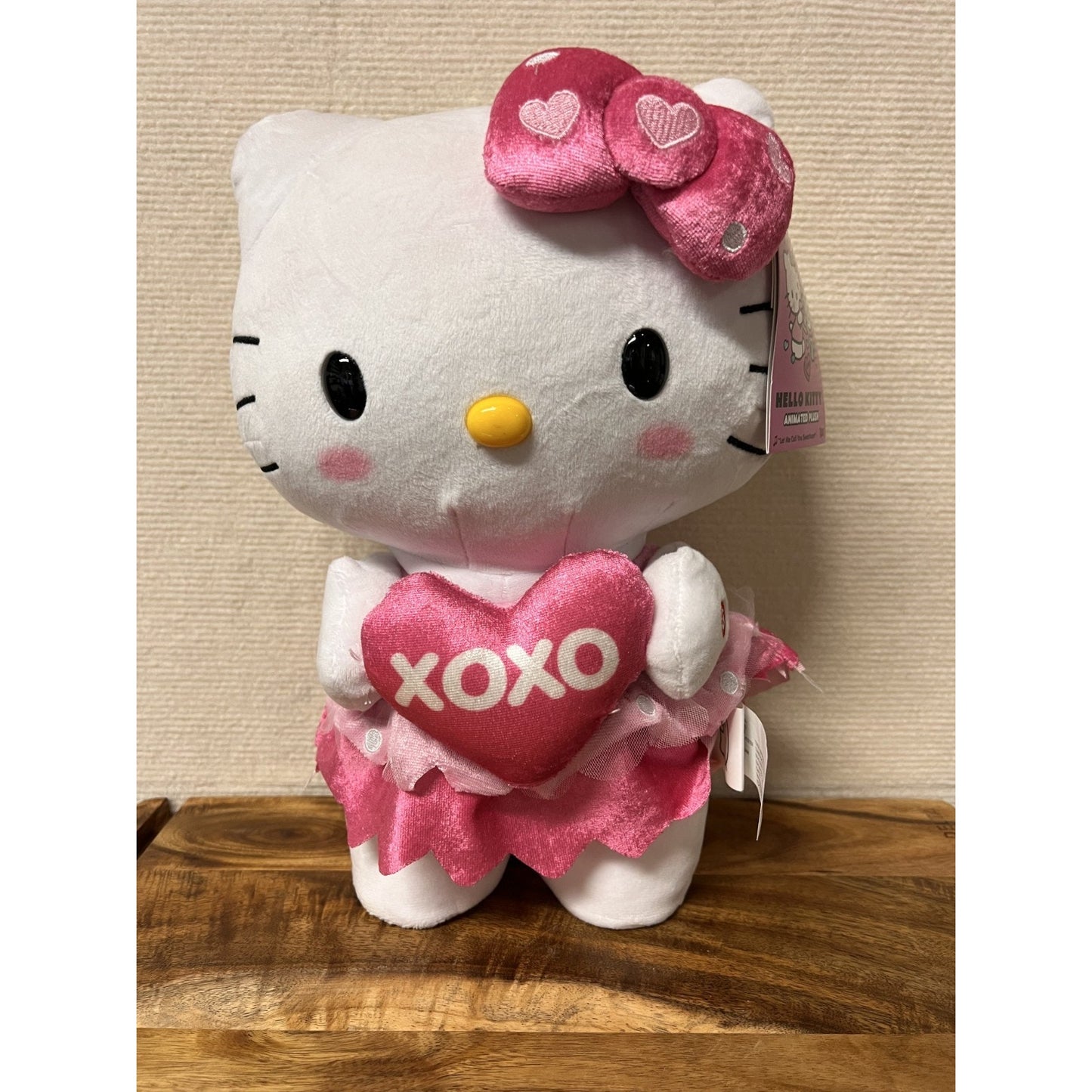 NWT Sanrio Hello Kitty Animated Sidestepper XOXO 2024 Valentine's Day Plush Toy
