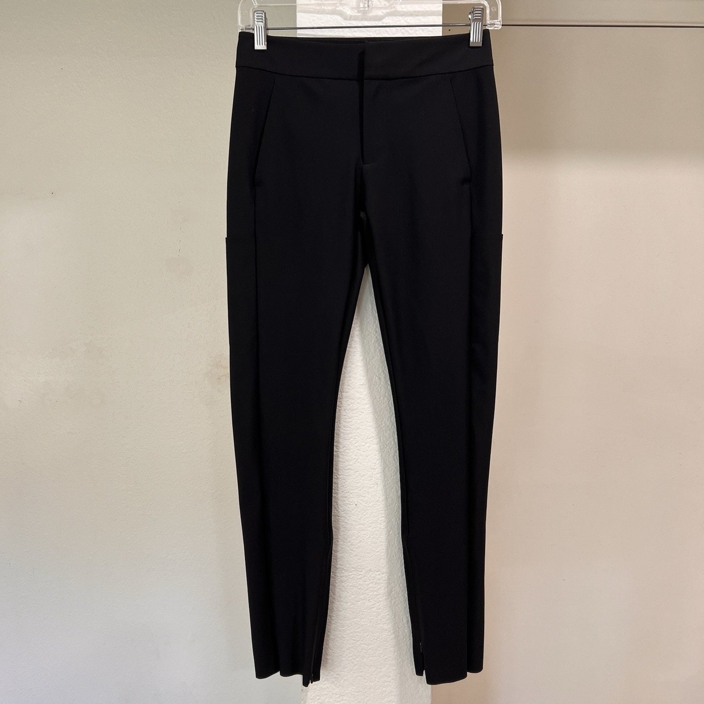 Athleta Stellar Trouser 26” Pants Mid Rise Slim Crop Ankle Black Work Stretch