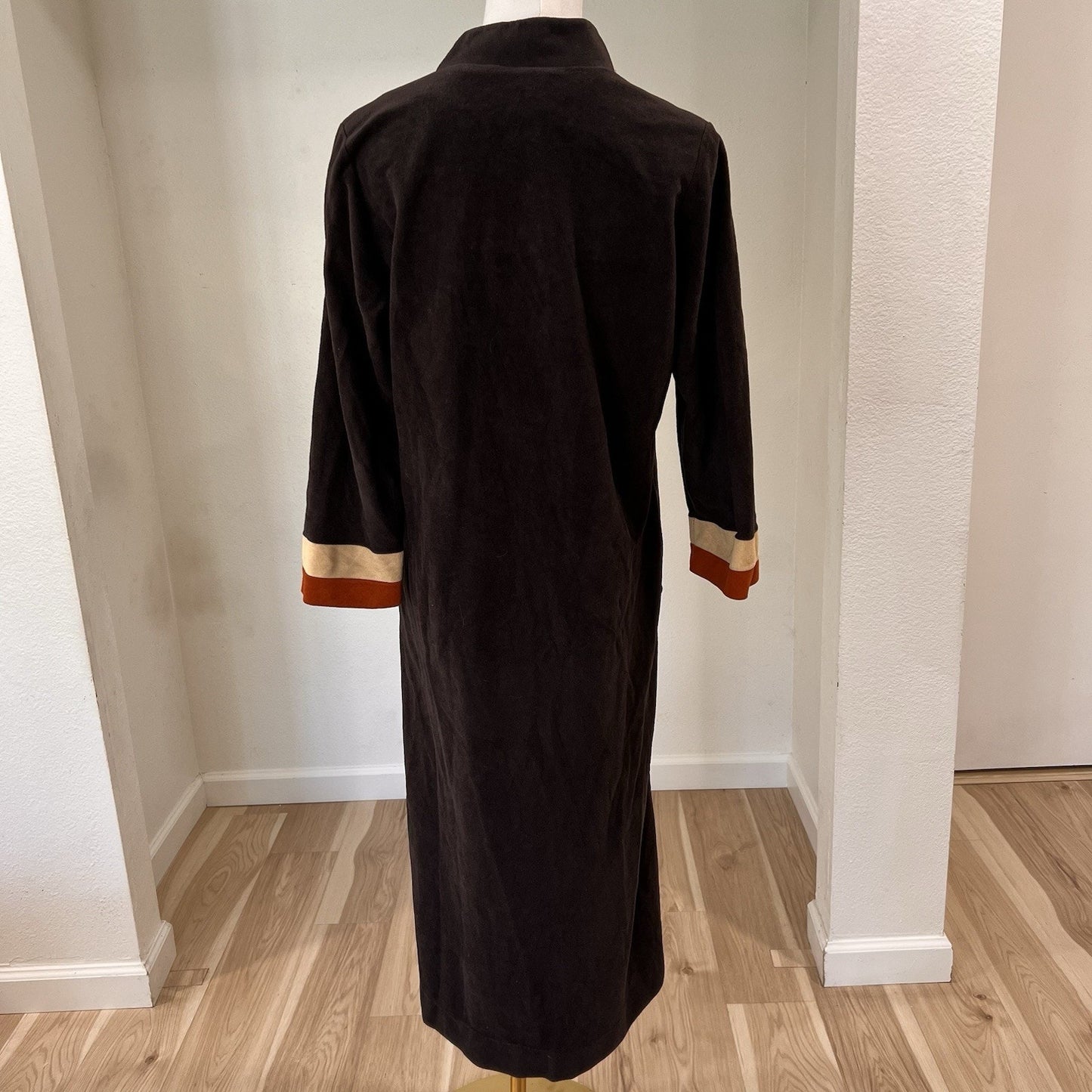 Vintage Vanity Fair Housecoat Hostess Gown Retro Brown House Dress Lounge Velour