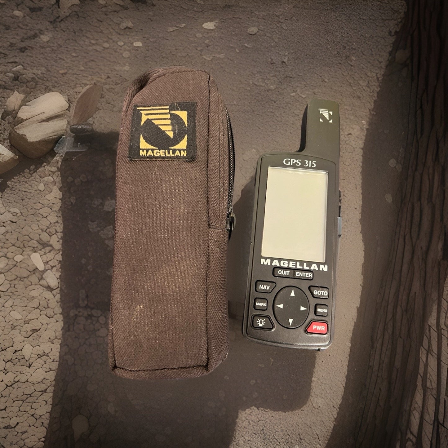 Vintage Magellan GPS 315 Handheld Navigator Working - See Pics