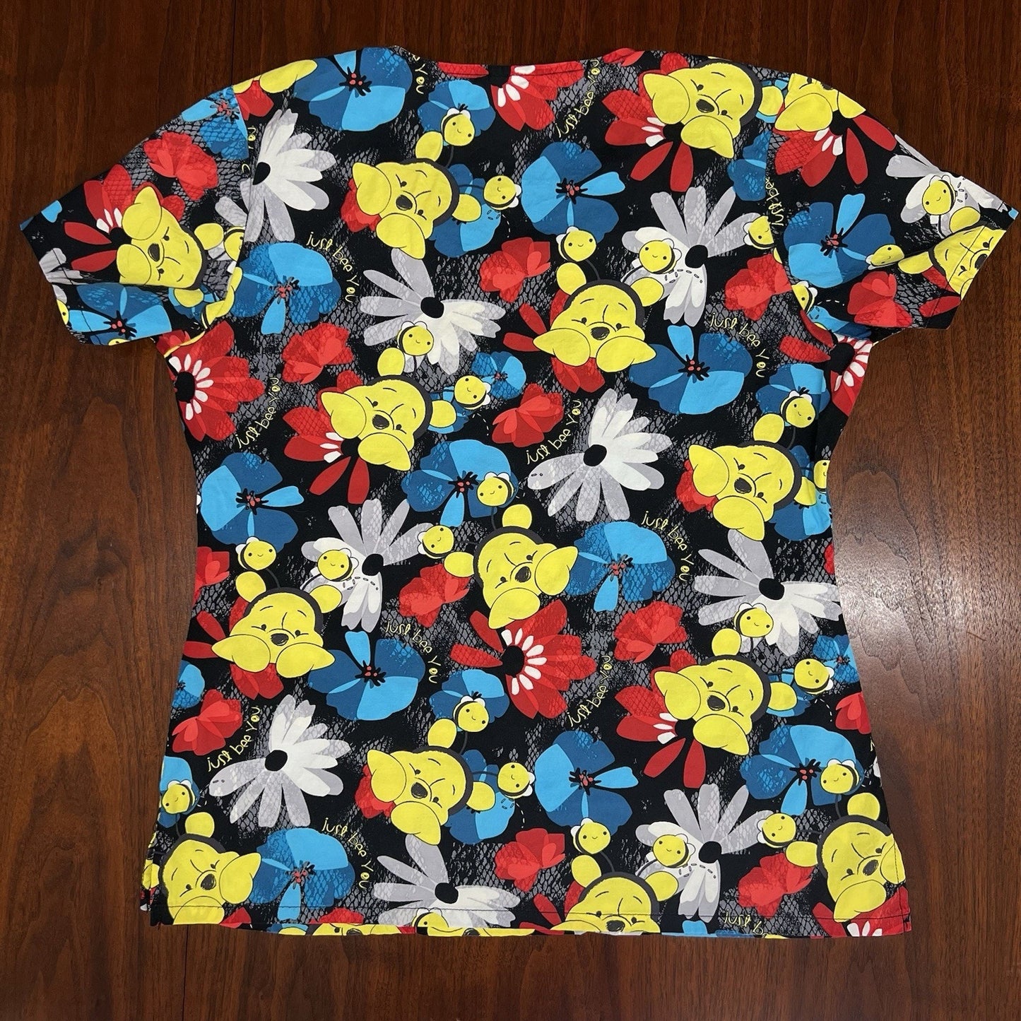 Winnie The Pooh (S) Women’s Scrub Top Tooniforms AOP V-Neck TF614