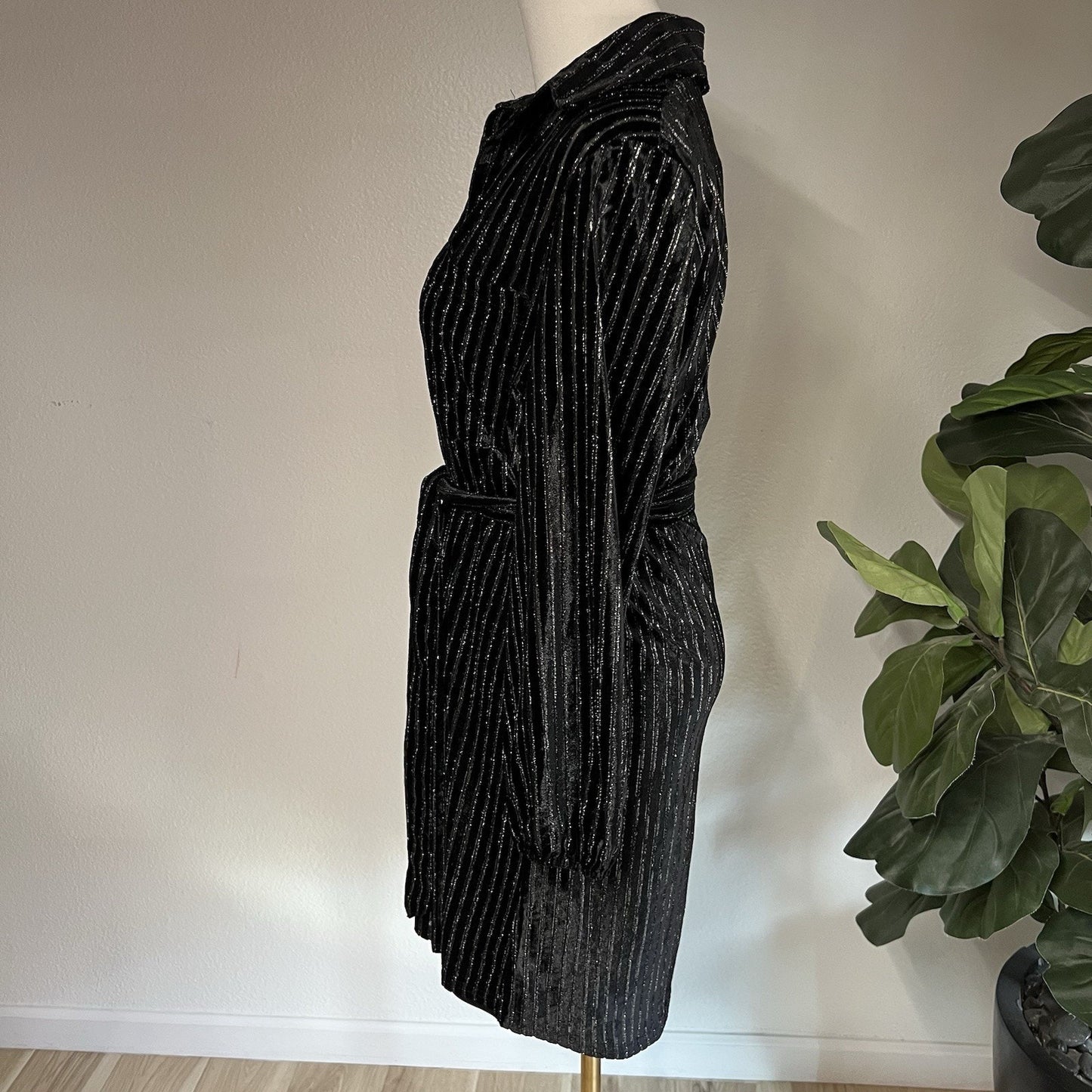 NWT $249 House Of Harlow XS Long Sleeve Black Metallic Shirt Dress Belt Elegant