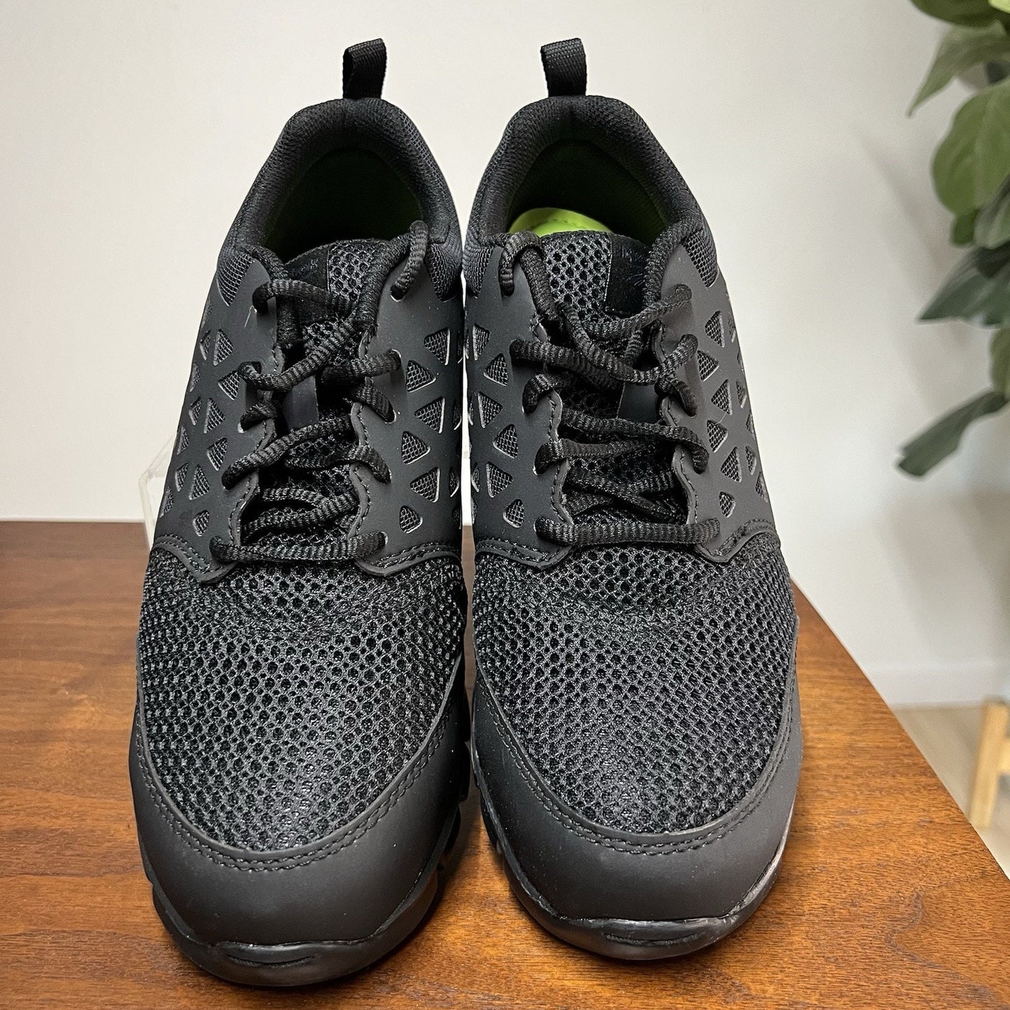 NIB Reebok SUBLITE CUSHION WORK Comp Toe Black Shoe Sneaker Women 8M Unisex