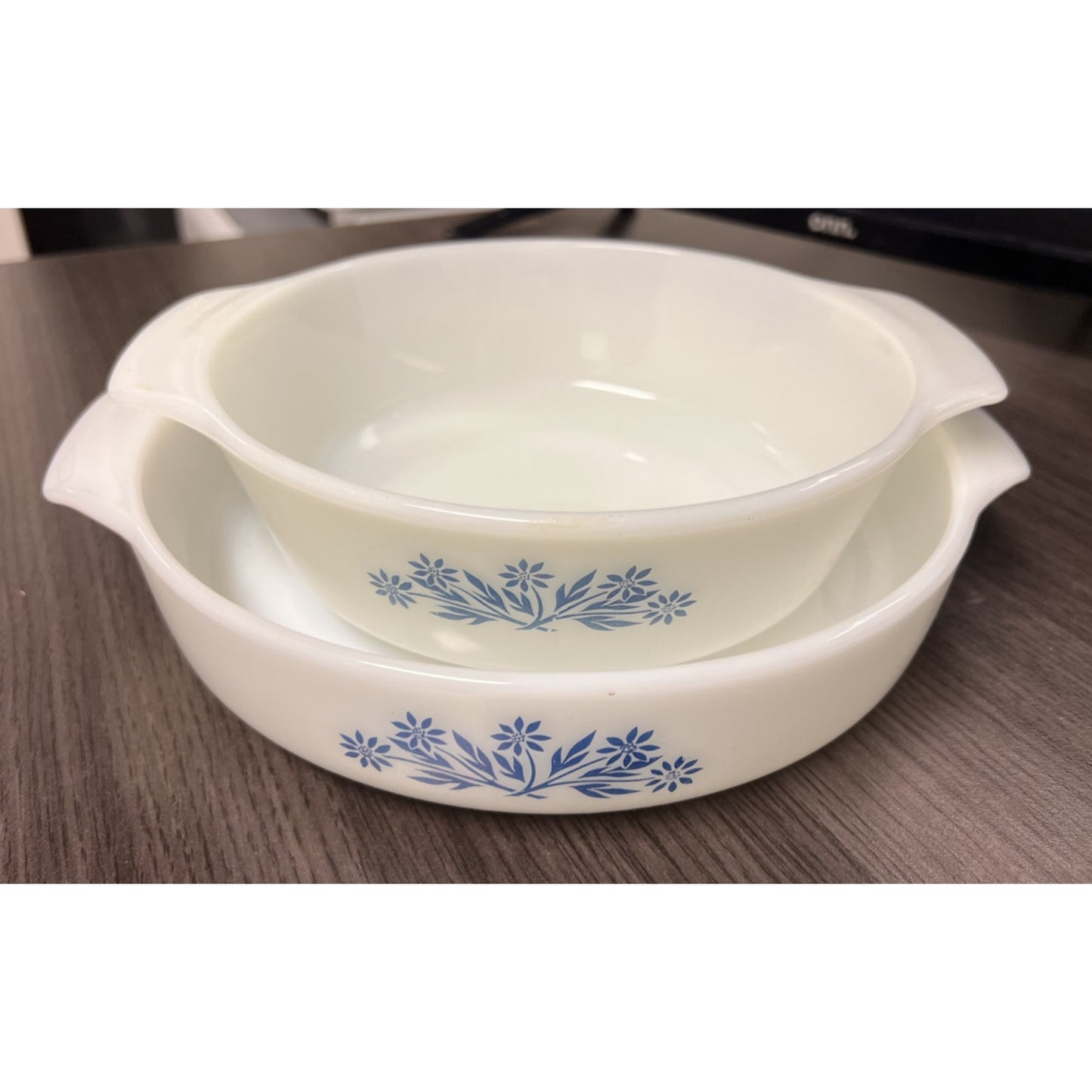 Vtg Anchor Hocking Fire King 2pc Round Blue Cornflower Milk Glass Casserole Dish