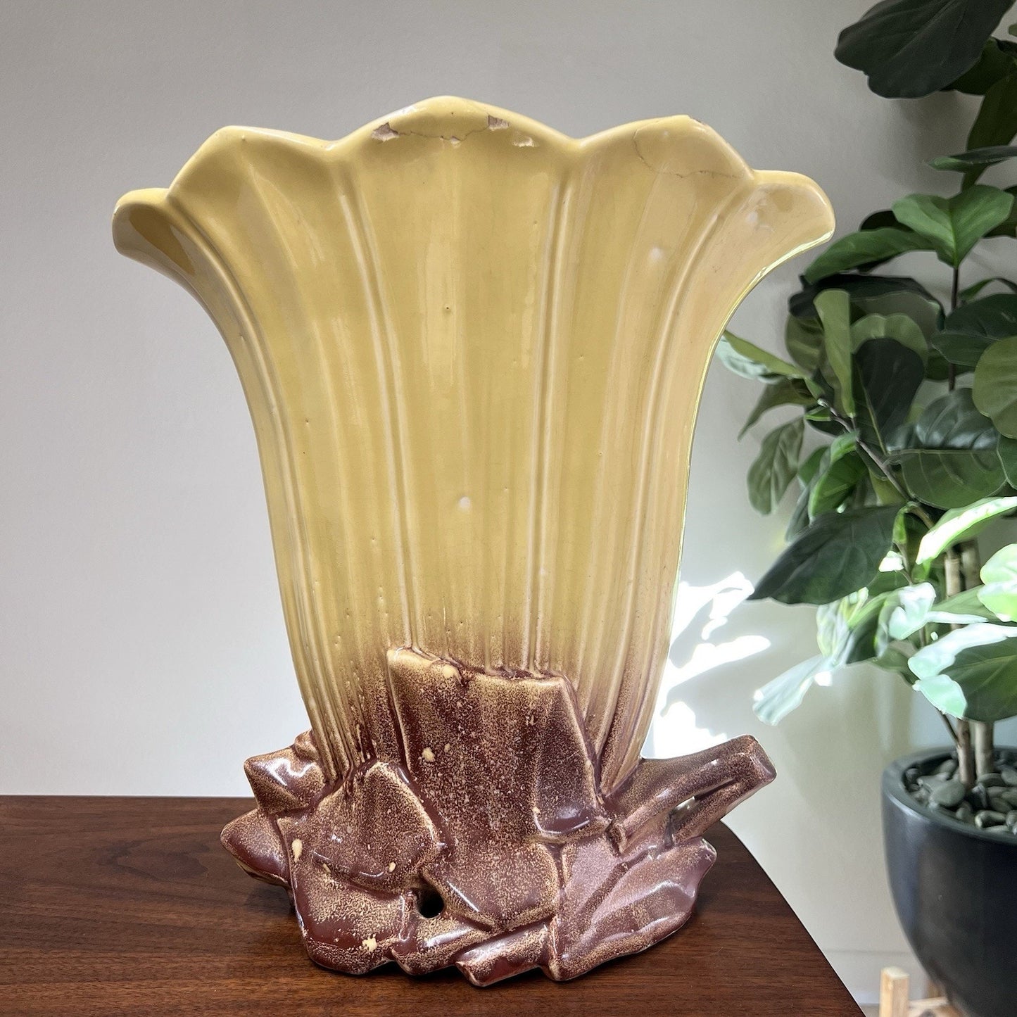 Vintage McCoy Pottery Tall Fan Vase 14.5” 1954 Yellow Art Deco MCM *read