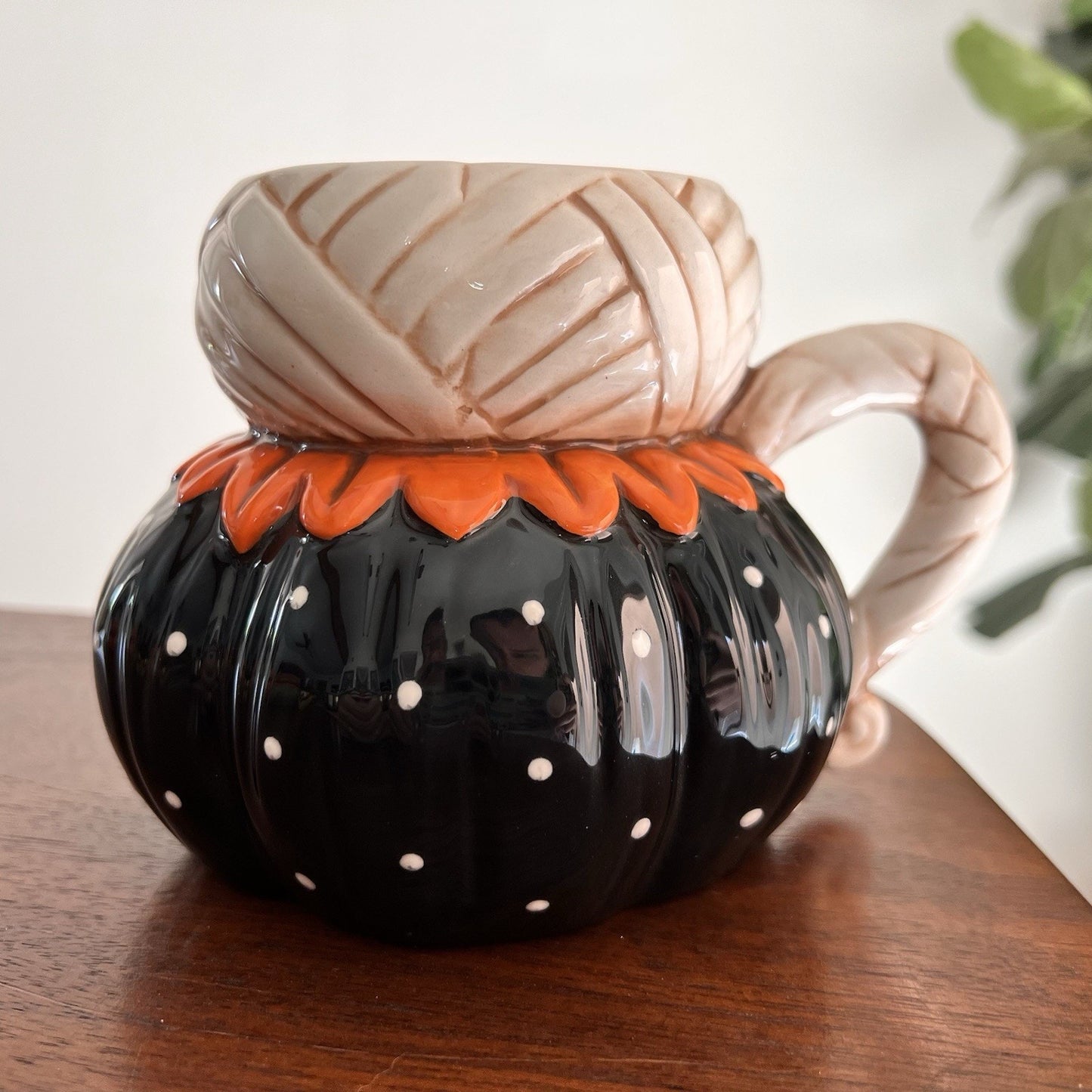 Johanna Parker Halloween Mummy Mug Retro Vintage Kitsch Carnival Cottage Peeps
