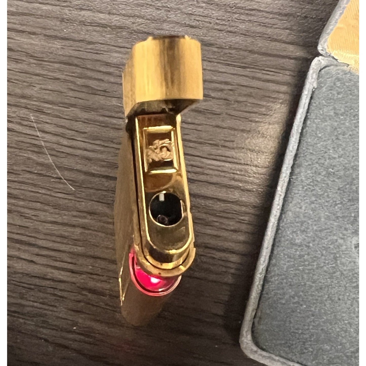 Vintage Gold Tone Colibri Beam Sensor Lighter w/ Case, Sleeve & Paperwork