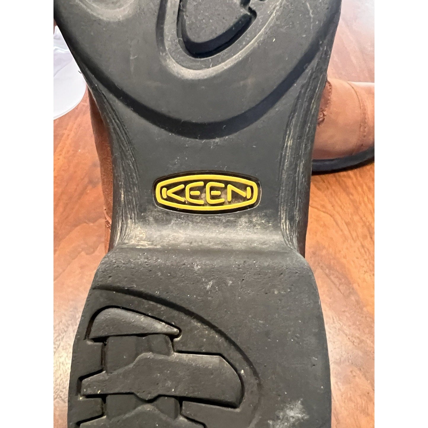 KEEN Tyretread Leather Boots Fold Over Aztec Tribal Print Cuff Cap Toe Women 7