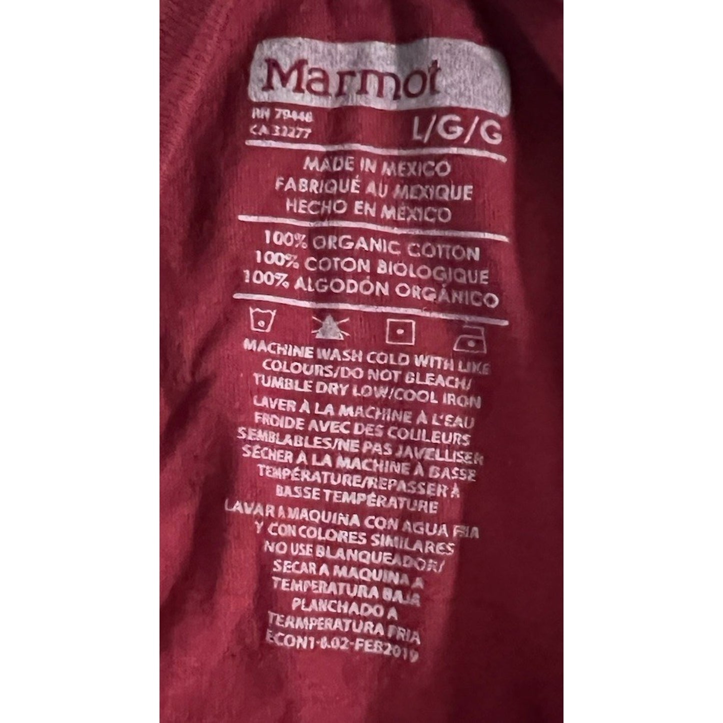 Marmot Mountain Works graphic t-shirt Burgundy / Maroon Color Men’s Size L